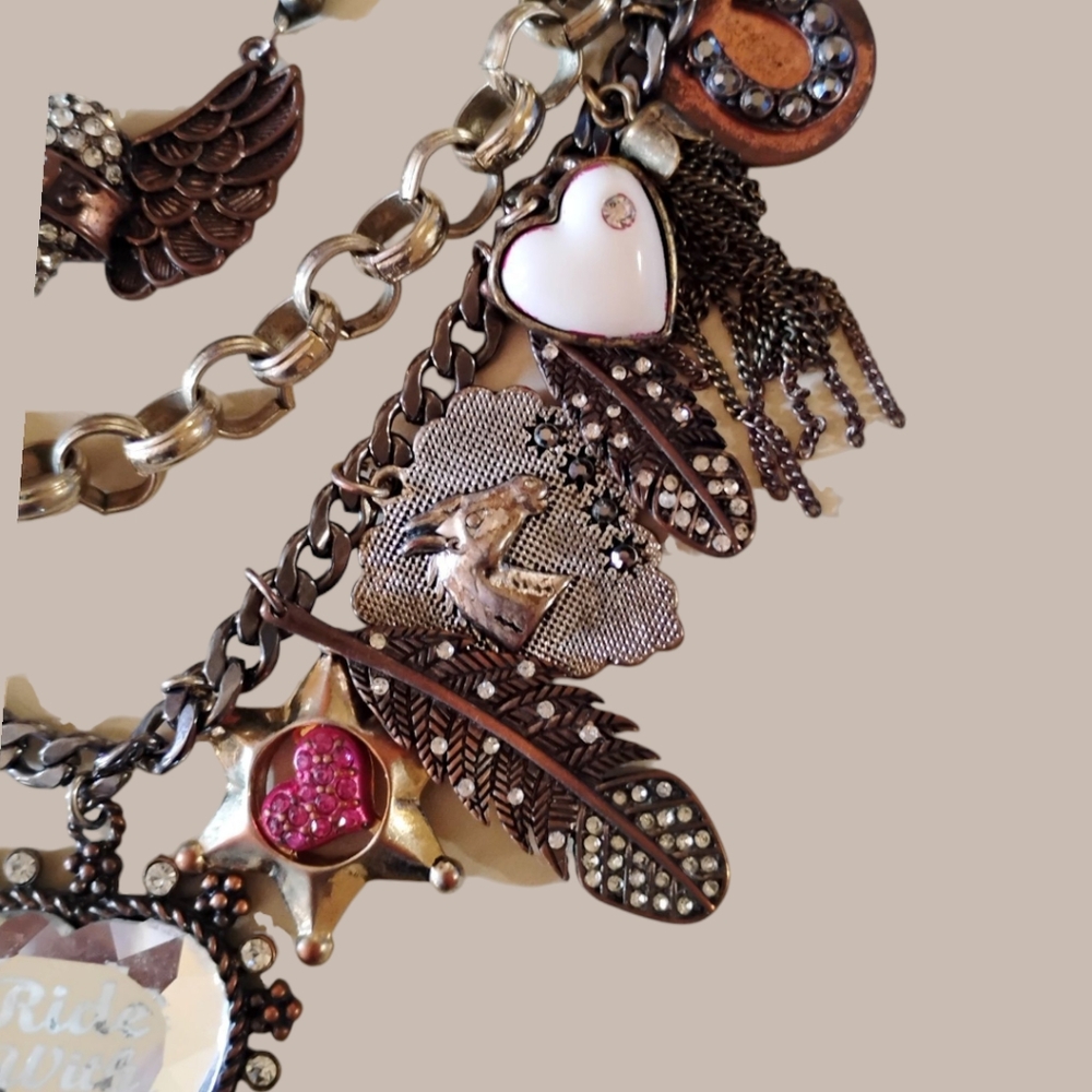 Vintage Betsey Johnson Lady Luck Multi Charm Layered Necklace - Picture 3 of 4